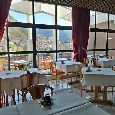 סן-קלוד Jura Hotel Restaurant Le Panoramic מראה חיצוני תמונה