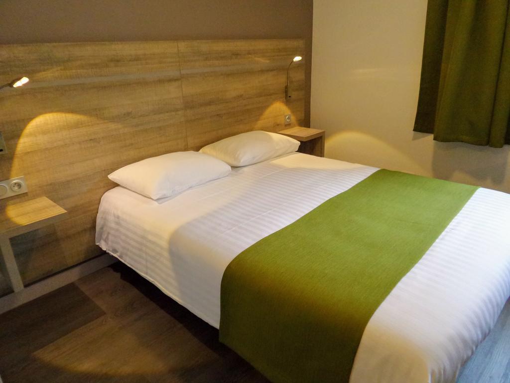 סן-קלוד Jura Hotel Restaurant Le Panoramic מראה חיצוני תמונה