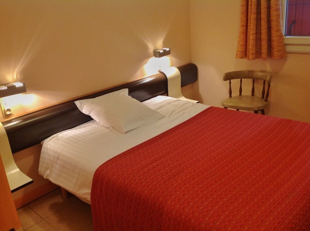 סן-קלוד Jura Hotel Restaurant Le Panoramic מראה חיצוני תמונה