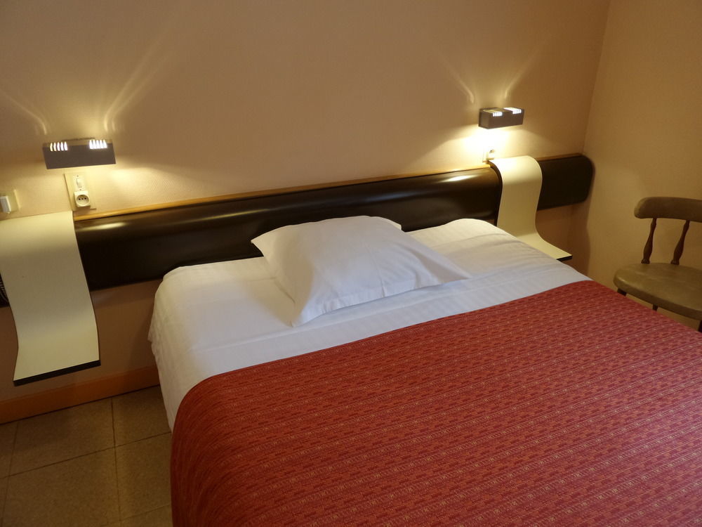 סן-קלוד Jura Hotel Restaurant Le Panoramic מראה חיצוני תמונה